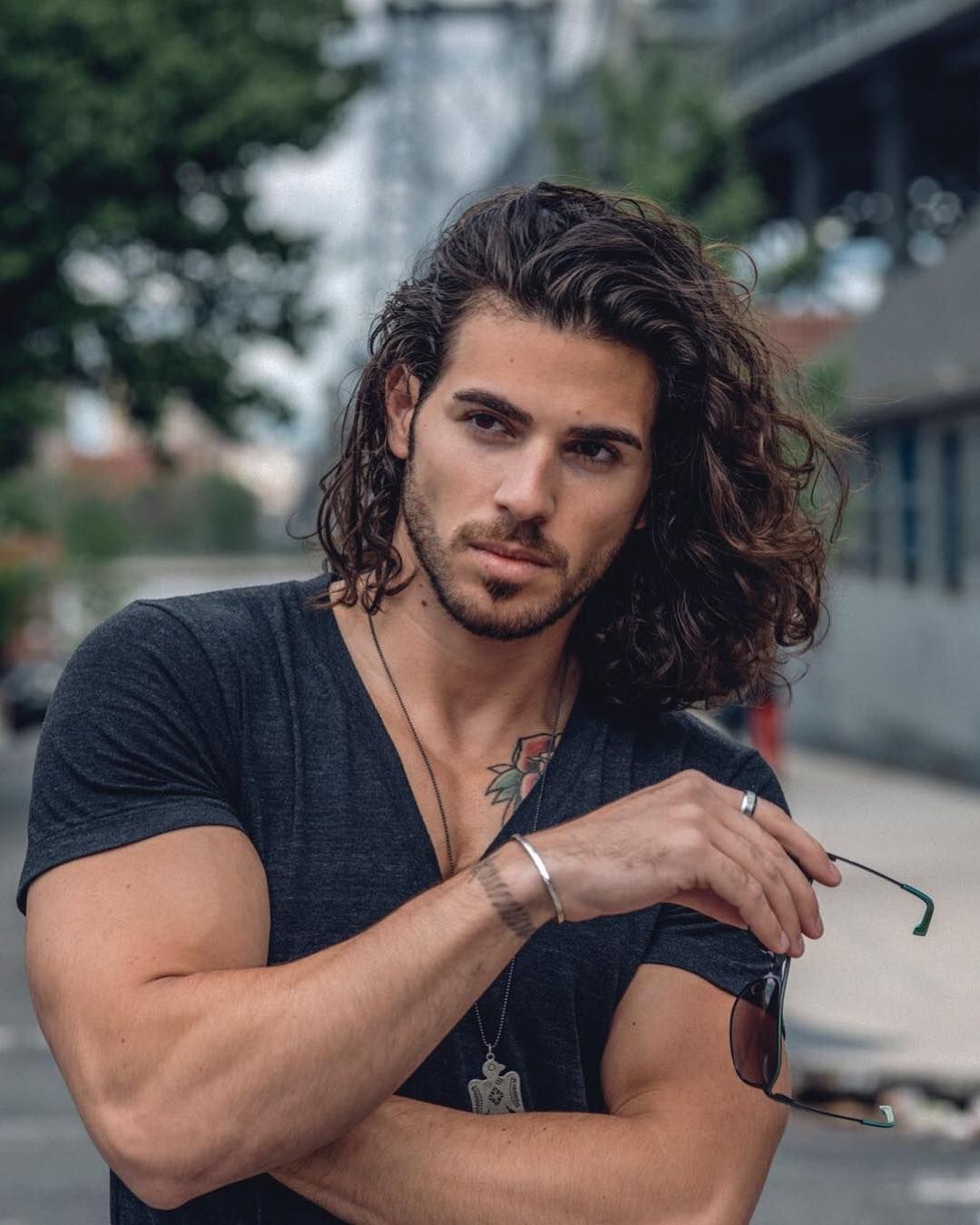 Enrico Omri Ravenna (@Enrico.ravenna) / Long Curly Hair / Men With Long destiné Coupe Homme Cheveux Longs