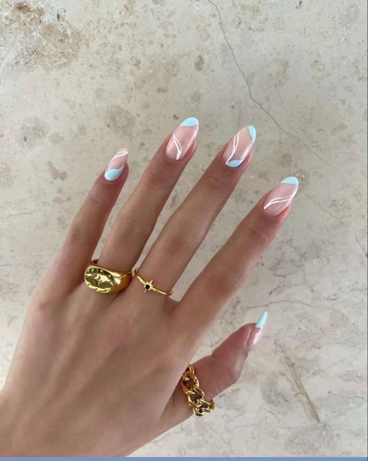 Épinglé Par Elnura Iusipova Sur Nails En 2021 | Vernis À Ongles, Idées avec Idée Ongle Bleu