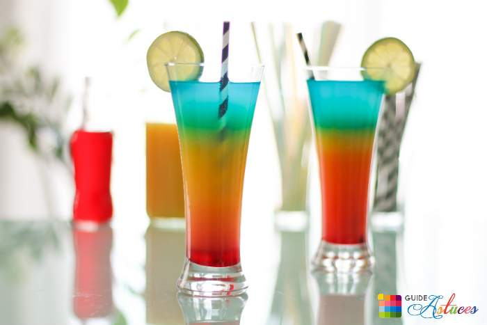 Facile À Faire: Essayez Cette Recette Cocktail Rainbow Sans Alcool à Cocktail Bleu Sans Alcool