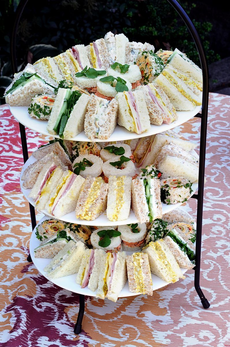 Fancy Tea Sandwiches, Ham, Corned Beef, Roast Beef - Oracibo - Food dedans Mini Sandwich Pour Buffet