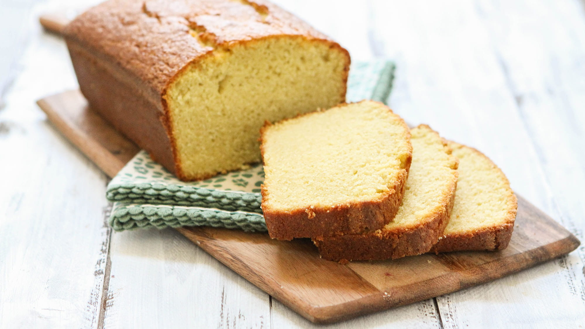 Gâteau Au Yaourt - Recette | Vahiné intérieur Cake Au Yaourt Cremeux