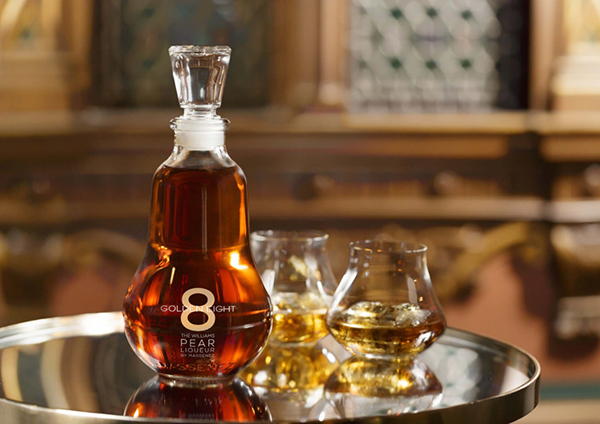 Golden Eight® « La » Signature D'Une Grande Liqueur De Poire Williams avec Liqueur De Poire