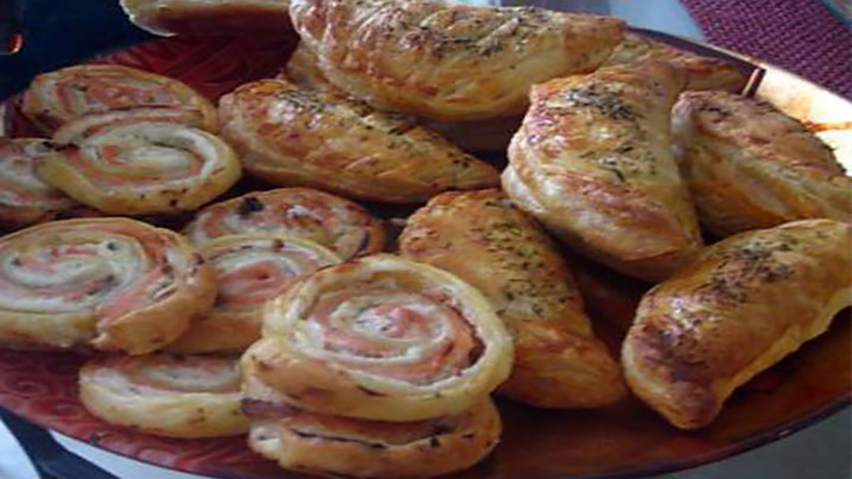 Impressionnez Vos Proches Avec Ces Merveilleux Mini Roulés Au Saumon concernant Endive Apero Boursin