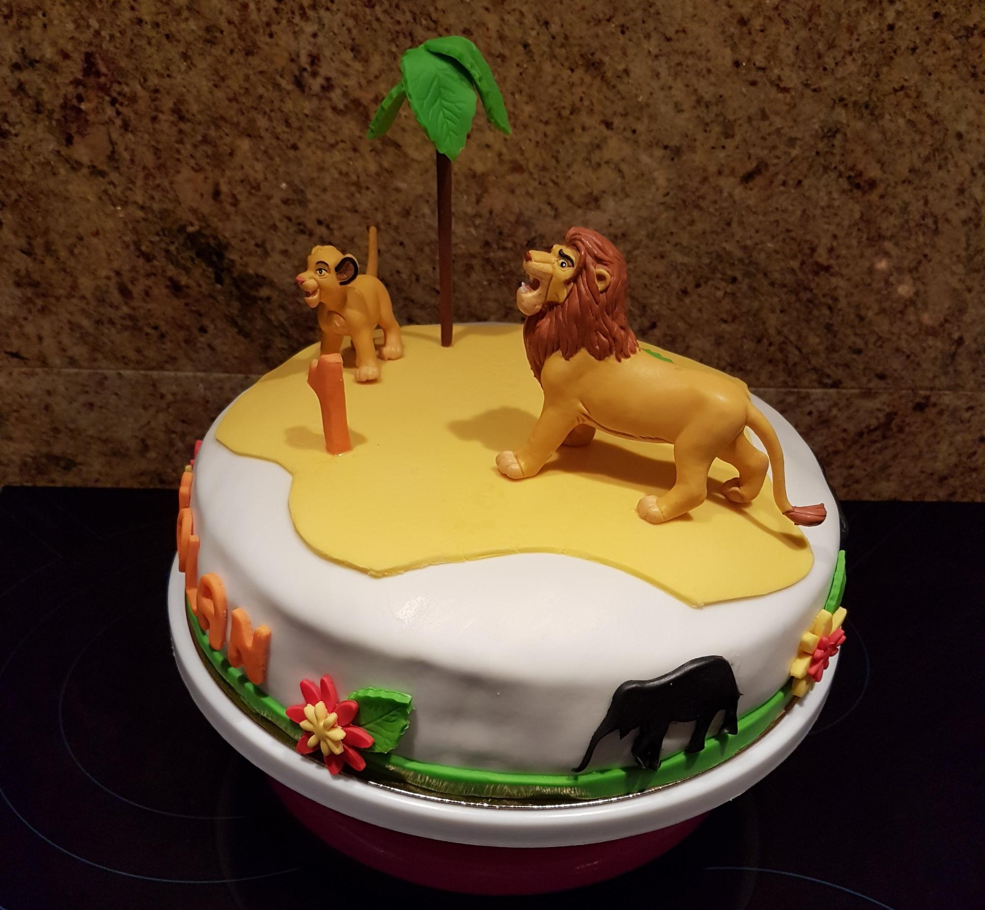 Le Roi Lion destiné Gâteau Roi Lion