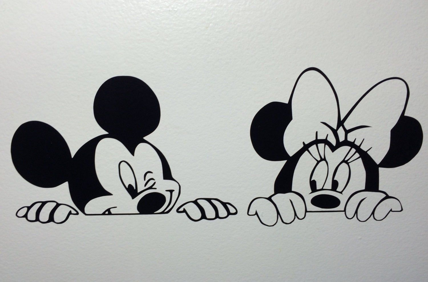Mickey Et Minnie Vinyle Mural Sticker Disney Mur Autocollant | Etsy serapportantà Dessin Mickey Et Minnie