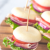 Mini-Burgers De Babybel Au Jambon Cru | Recette | Recette Apéro Facile pour Idée Garniture Mini Burger Apéro Noël