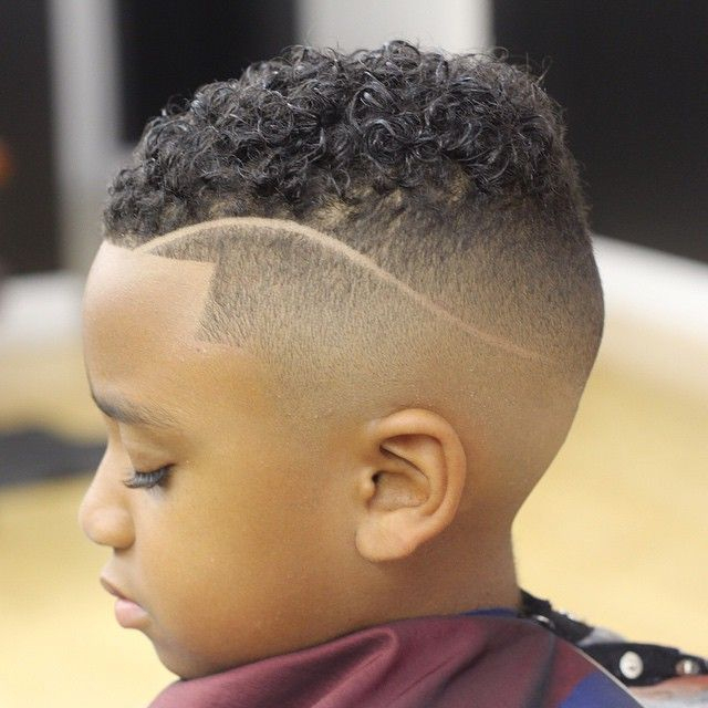 Pin By Christina Onyea On Haircuts | Boys Fade Haircut, Boy Hairstyles dedans Coupe Afro Garcon