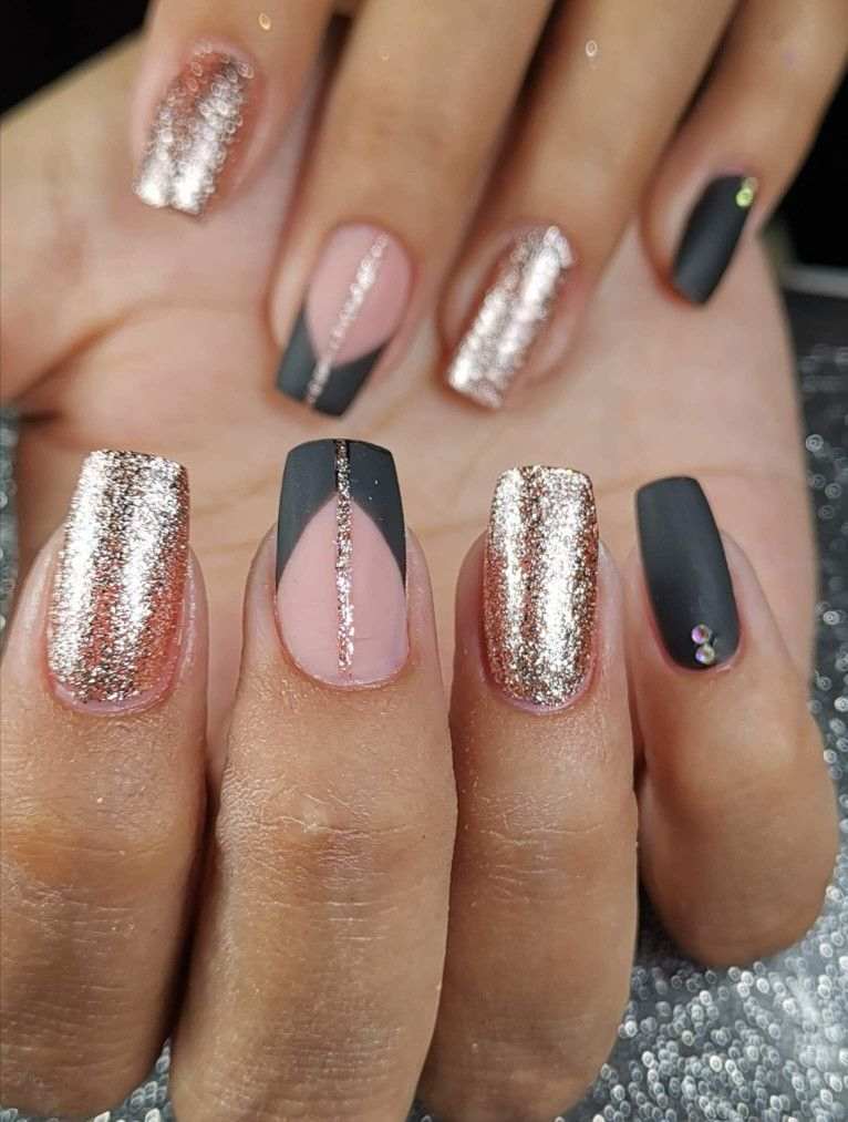 Pin By F.a.ch. 💎 On Nails | Gel Nails, Pretty Nails, Dipped Nails intérieur Deco Ongle Noir