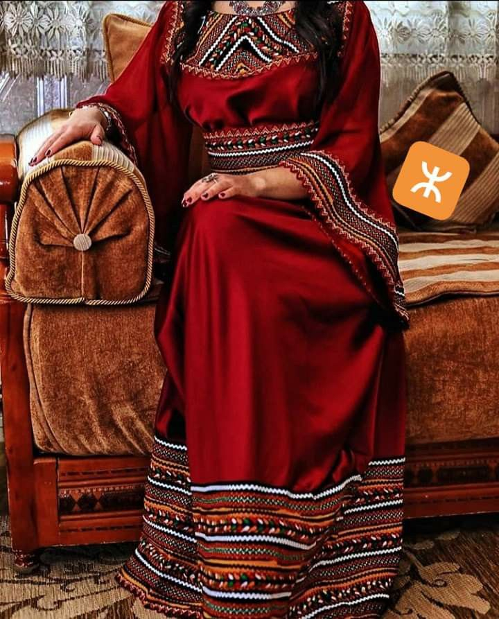 Pin By Ness Shine On Robes Kabyles Et Berbères | Traditional Fashion tout Robe Kabyle Mariée