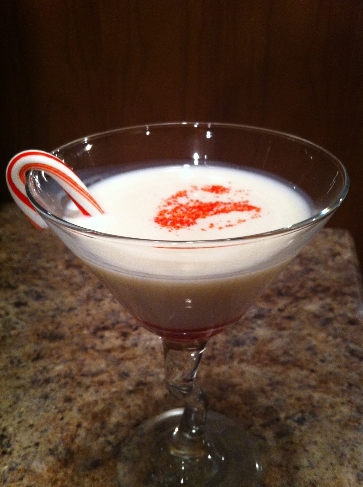 Ridiculously Delicious: White Chocolate Candy Cane Martini dedans Cocktail Bonbon Candy Cane Spritzer Cocktail