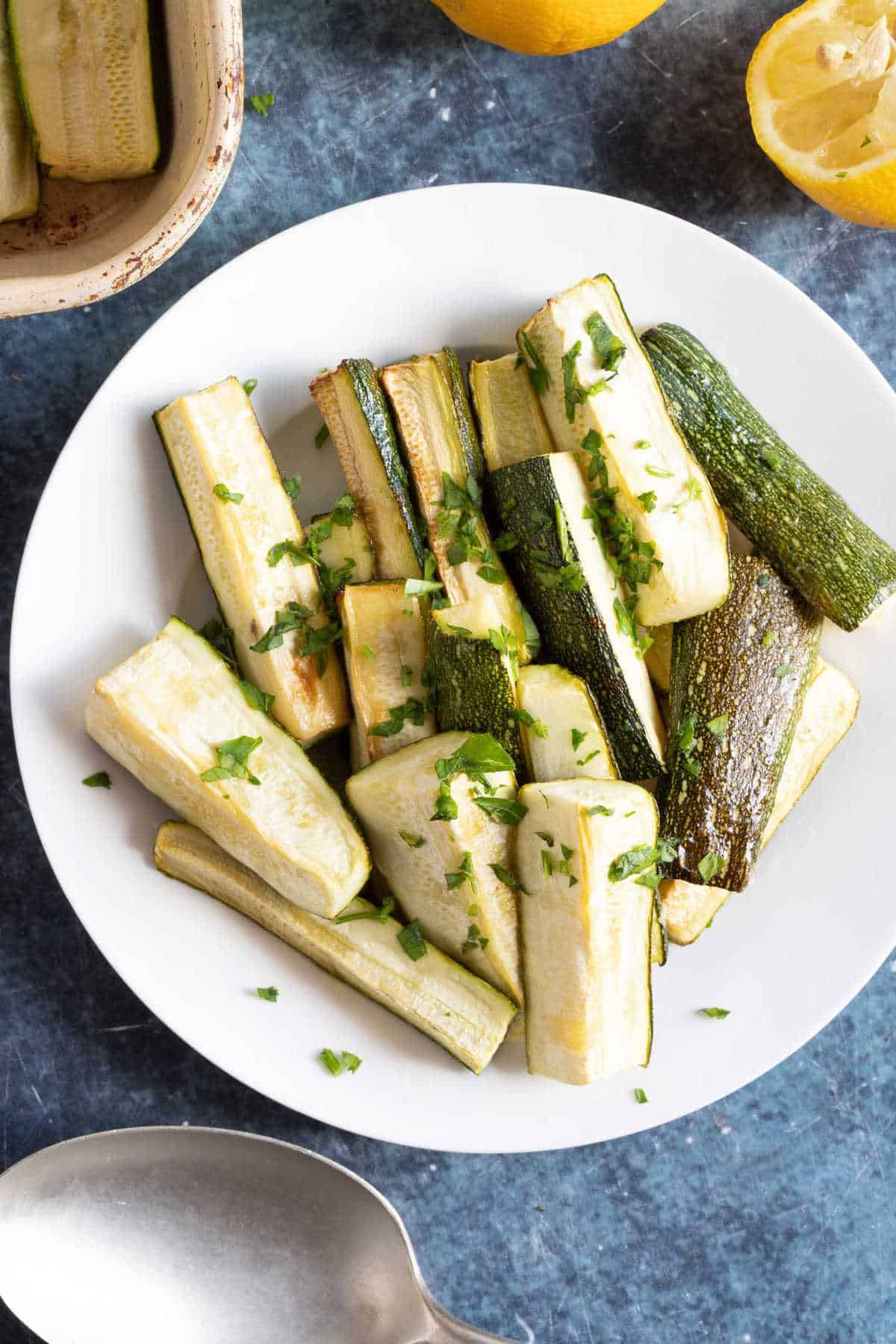 Roast Courgettes With Lemon And Garlic - Effortless Foodie avec Recette Healthy Courgettes