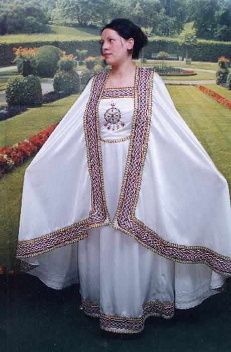 Robe Kabyle De Mariage dedans Robe Kabyle Mariage