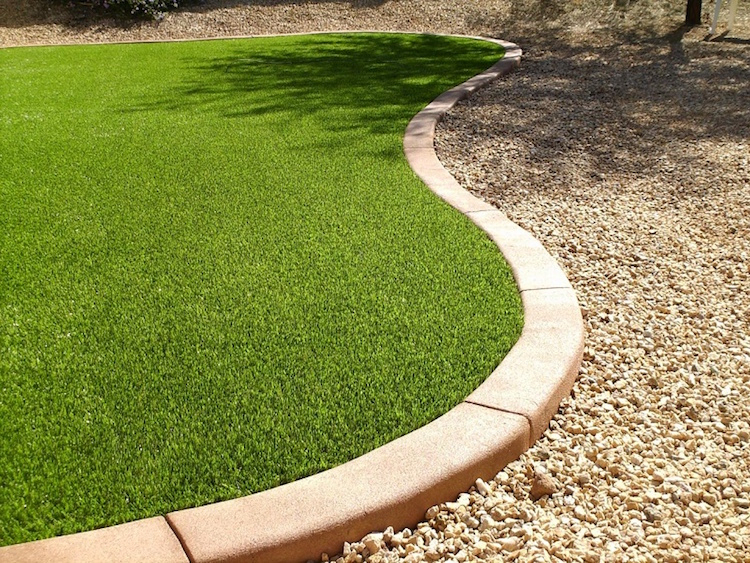 Vous Trouverez Dans Notre Galerie D'Images La Bordure Jardin Idéale concernant Bordure Gravier Autour Maison