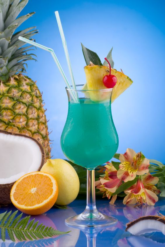 Zeste | Blue Hawaiian | Hawaiian Drinks, Tropical Drink Recipes concernant Cocktail Bleu Sans Alcool