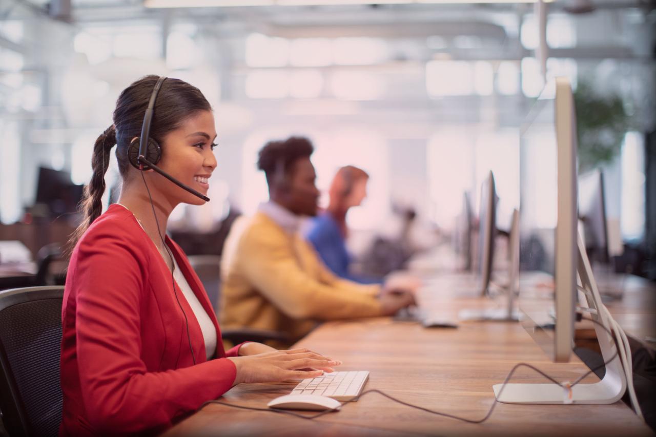 Unlocking the Power of VoIP: How Call Center Software Transforms Customer Service