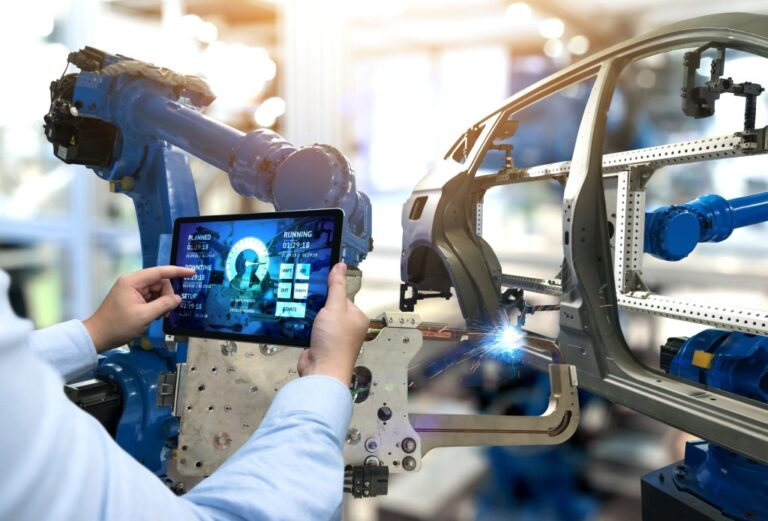 Navigating the Complexities of the Automotive Industry: How ERP Systems Can Drive Efficiency and Growth