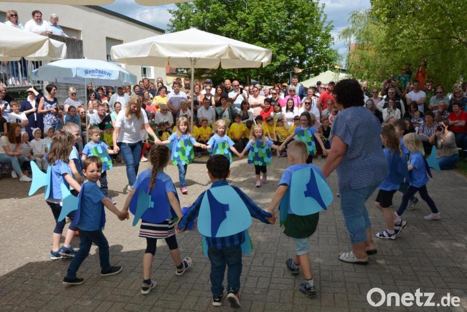  Viel los beim Sommerfest im Kindergarten St. Hedwig Mitterteich 