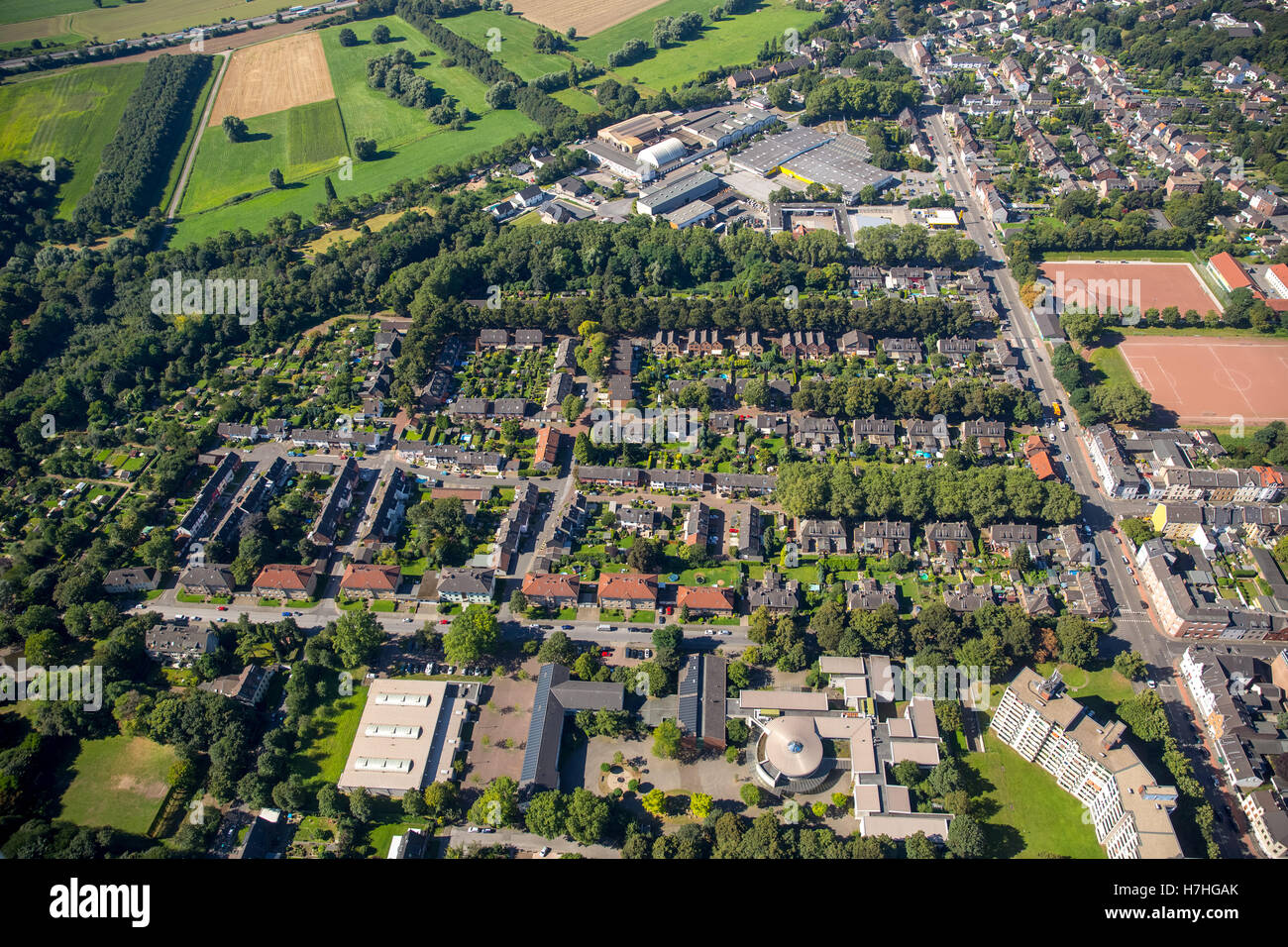  Aerial view, Duisburg-Homberg settlement Rheinpreußen, historic housing 